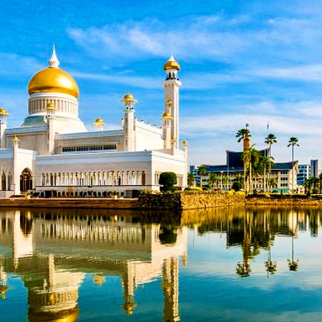 Holy Week Luxury Tour of Brunei for families, organised by Travelife Magazine