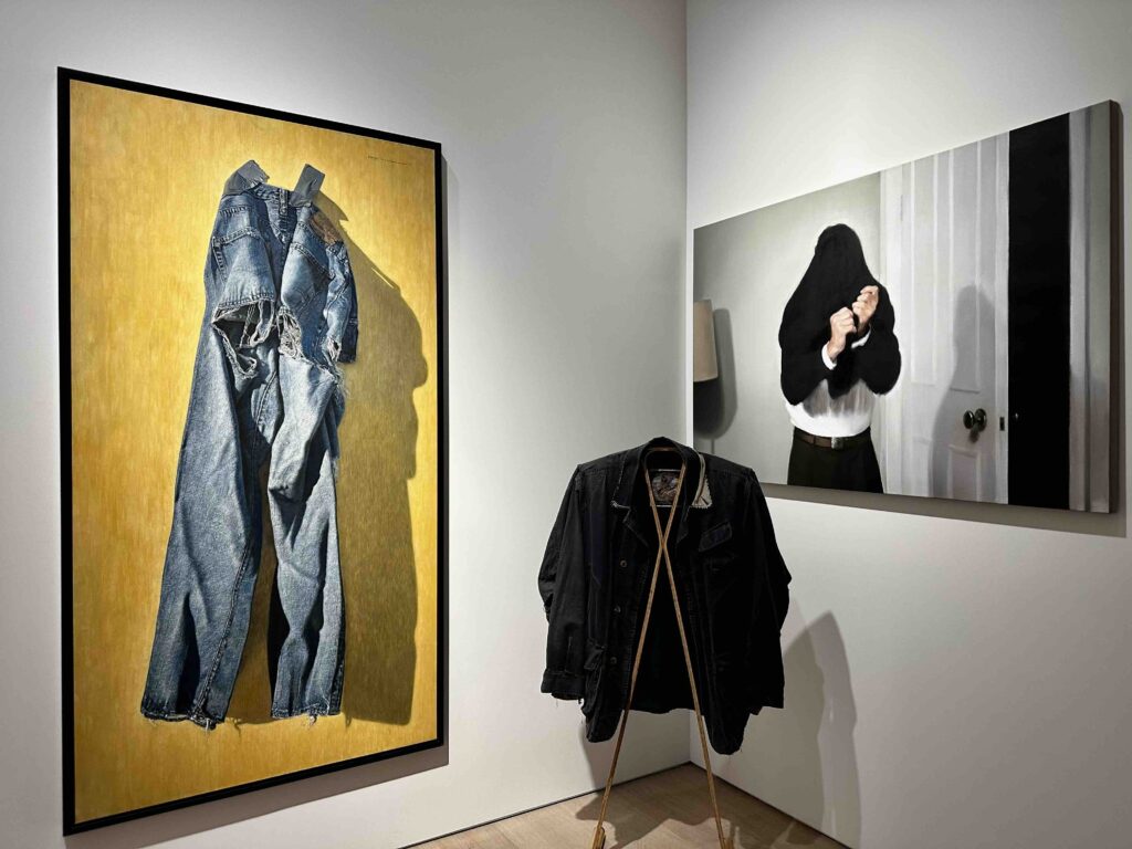 Exhibition space at Arter Museum Istanbul presenting Turkish and international artists redefining everyday objects as art.