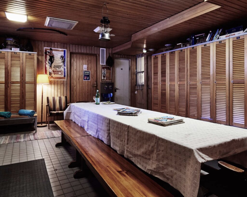 For authentic Joulusauna in Helsinki, the Sauna Hermanni offers a time travel back to the 1960s. 