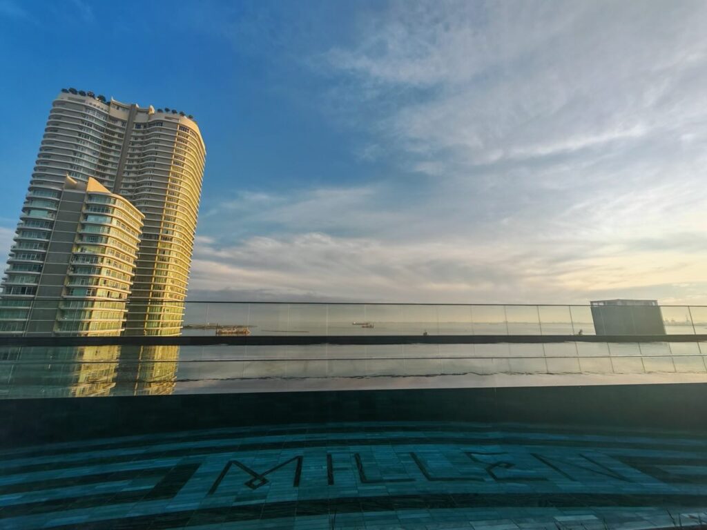 Swimming pool Millen Penang