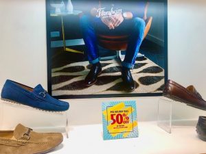 Florsheim & Naturalizer shoes holiday sale in stores in the Philippines